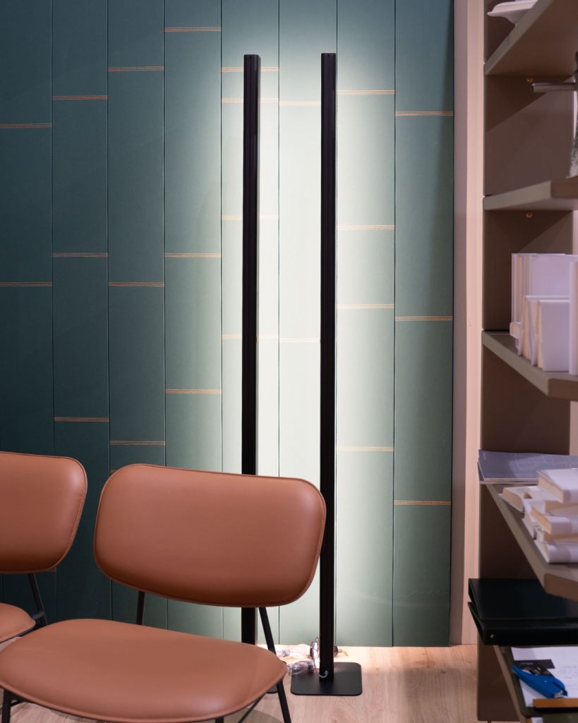 una foto della lampada ego allo showroom di casa covre